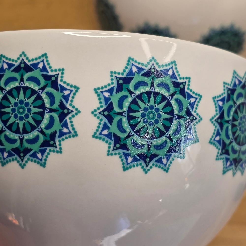 Royal Norfolk Set of 4 Snowflake Medallion Teal Blue Ceramic Soup Cereal Bowls - Picture 10 of 11